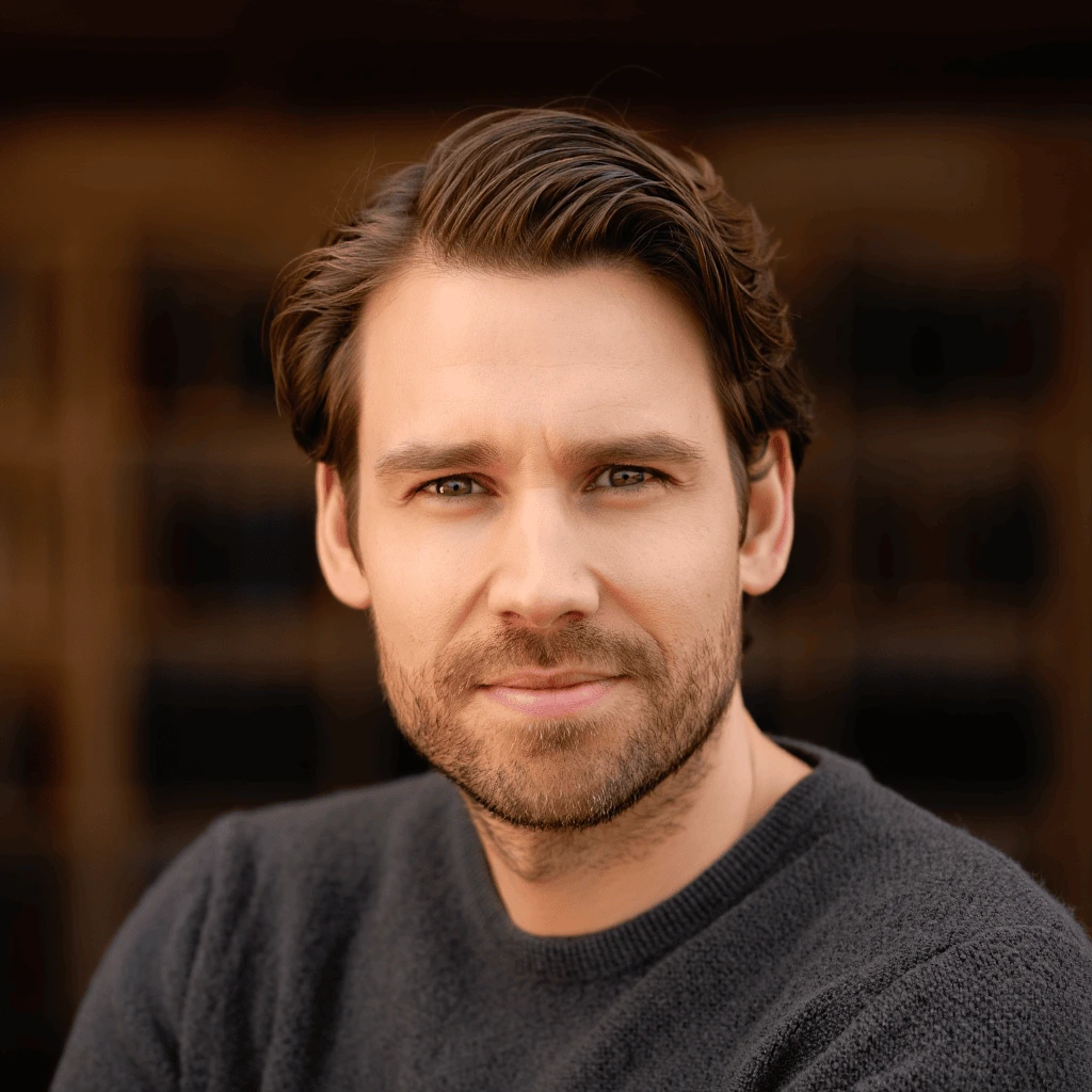 Ethan Walker - Blog Author on CSGOFAST